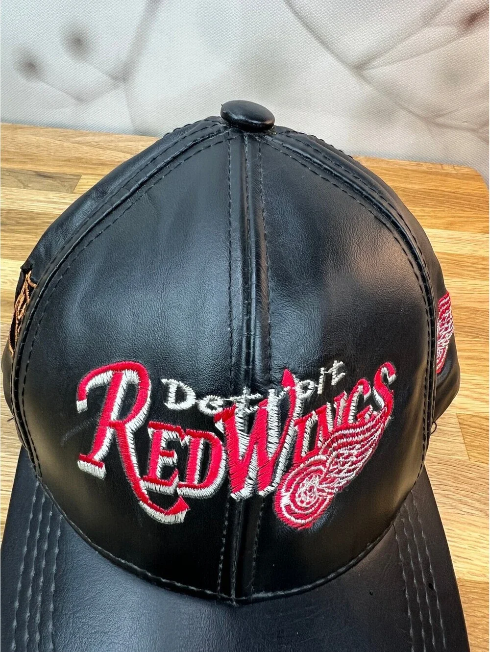 Vintage Detroit Red Wing black Leather Embroidered